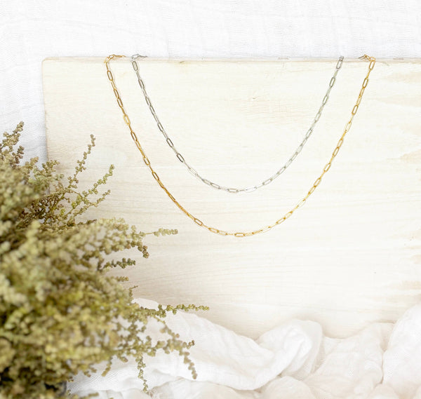 Unbound Necklace in Gold