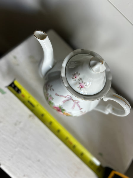 Bristol Gardens Teapot