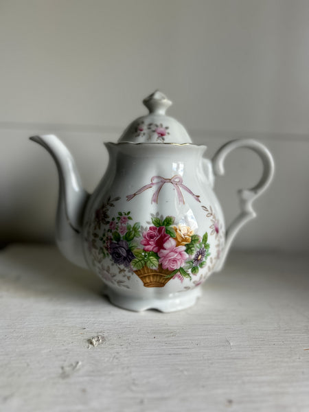 Bristol Gardens Teapot