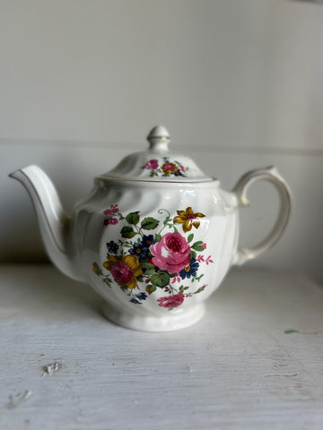 Windsor Teapot