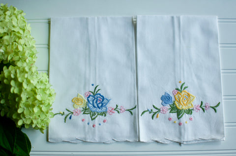 Spring Embroidered Vintage Hand Towel Pair