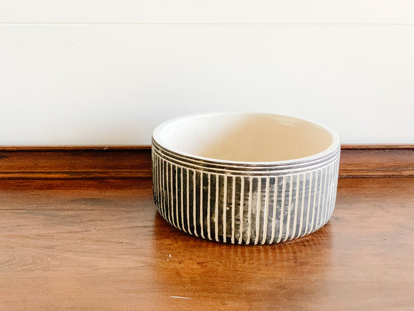 Low Pinstripe Cement Pot